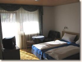 Fraenkischer Landgasthof Uettingen Quarto foto